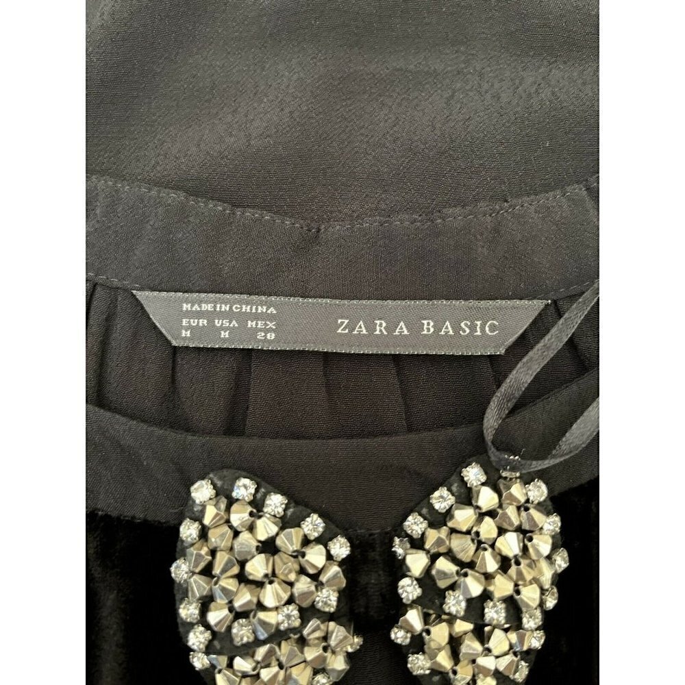 ZARA Woman Black Velvet Studd Keyhole Sleeveless Top Size M - Picture 5 of 10